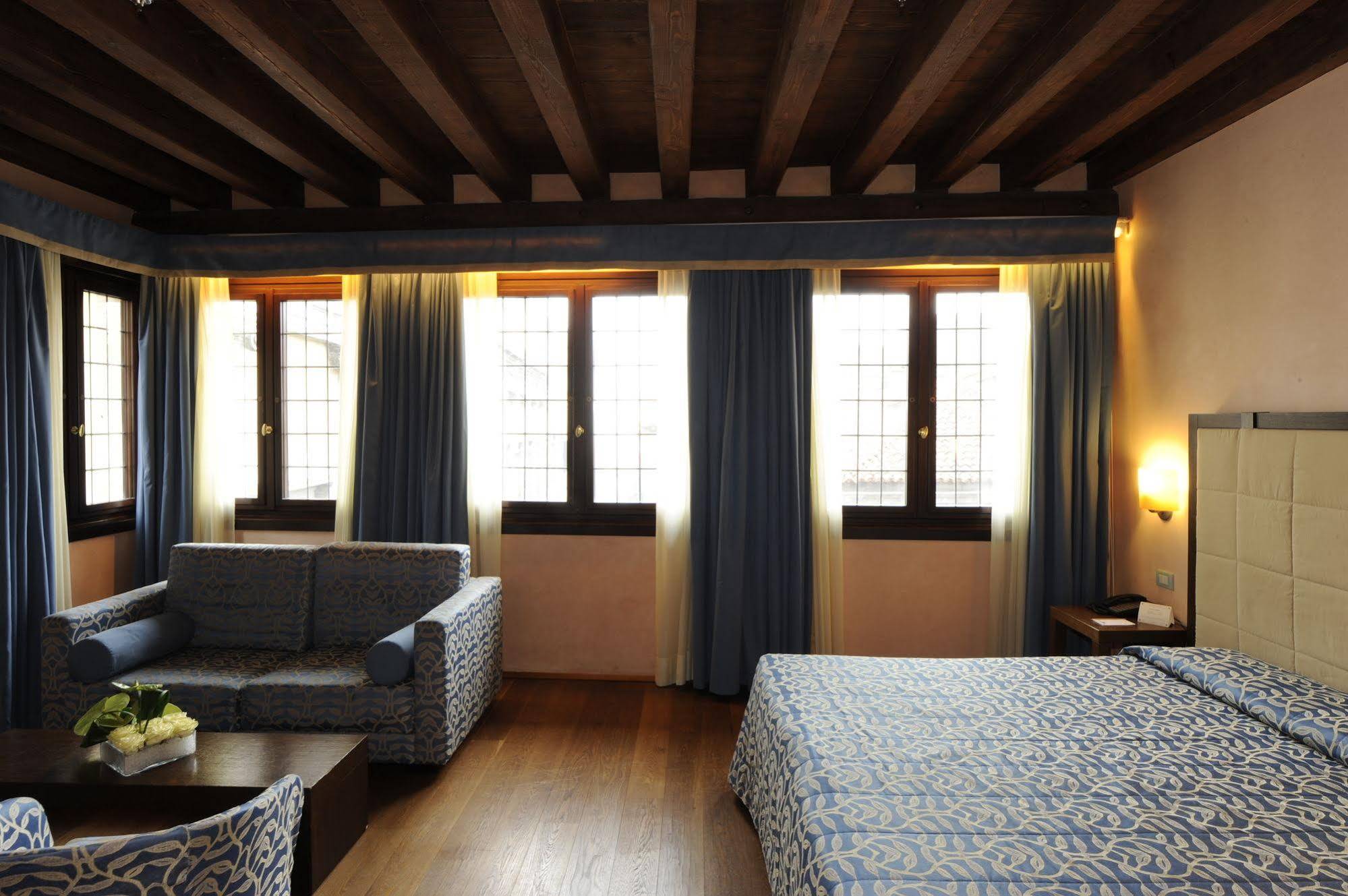 Palazzo Selvadego Hotell Venezia Rom bilde